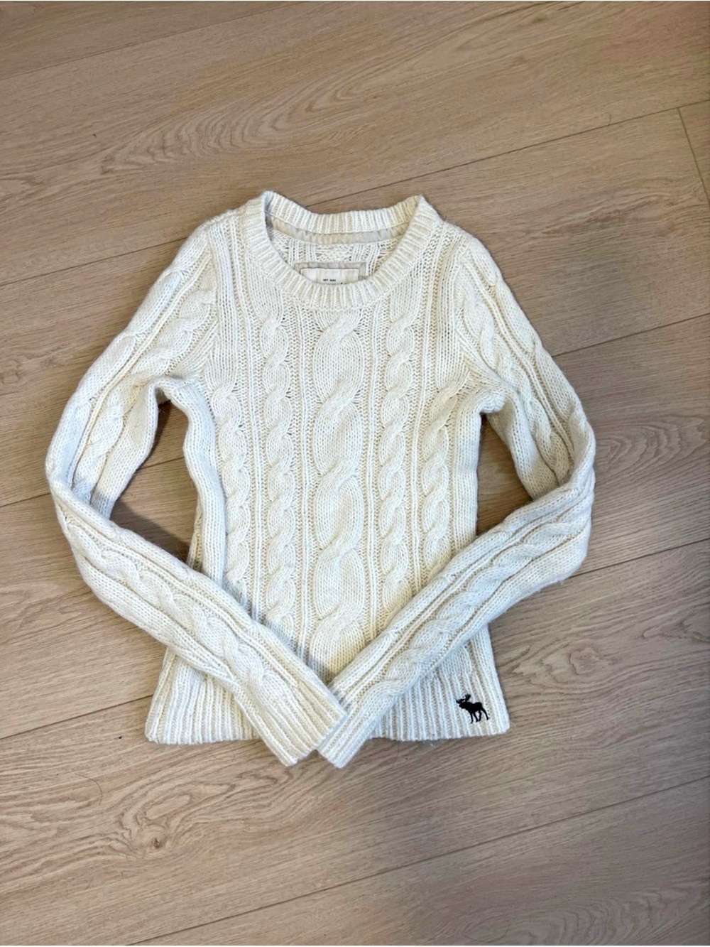 Abercrombie & Fitch Women's Ivory Cable-Knit Crew Sweater